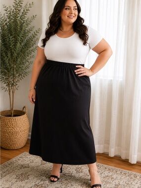 City Chic Black Plus-Size Elastic-Waist Maxi Skirt
